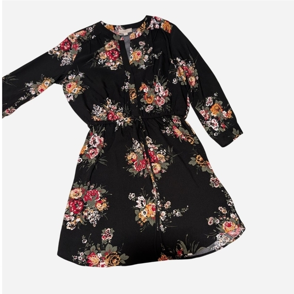 LOFT Dresses & Skirts - LOFT Black Floral Long Sleeve Casual Dress